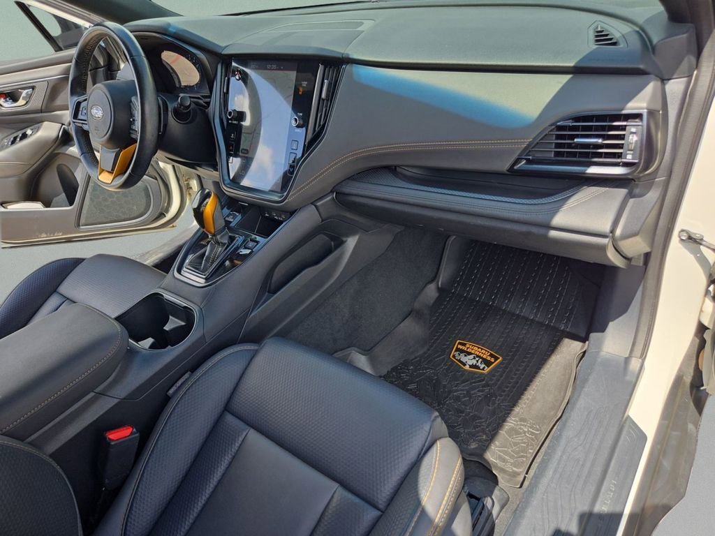 Used 2022 Subaru Outback Wilderness image 17