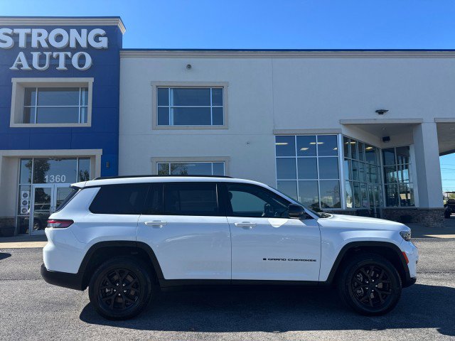 Used 2024 Jeep Grand Cherokee L Laredo image 19