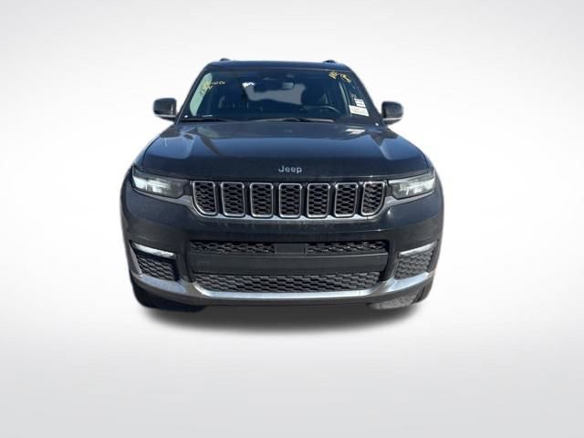 Used 2021 Jeep Grand Cherokee L Limited image 3