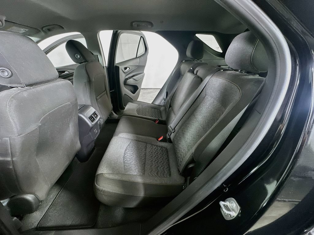 Used 2024 Chevrolet Equinox LT FWD image 16