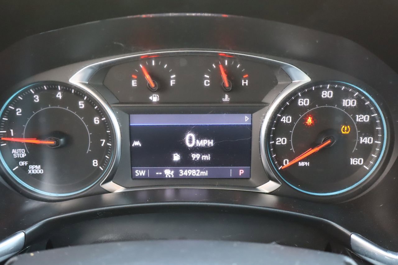 Used 2023 Chevrolet Equinox Premier FWD image 9