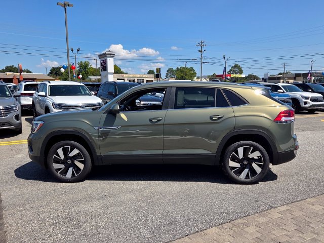 New 2026 Volkswagen Atlas Cross Sport SE FWD image 4