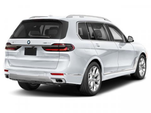 Used 2024 BMW X7 xDrive40i w/ Premium Package image 2