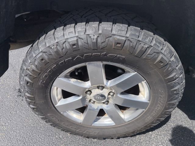 Used 2017 Jeep Wrangler Unlimited Sahara w/ Connectivity Group AWD/4WD image 25