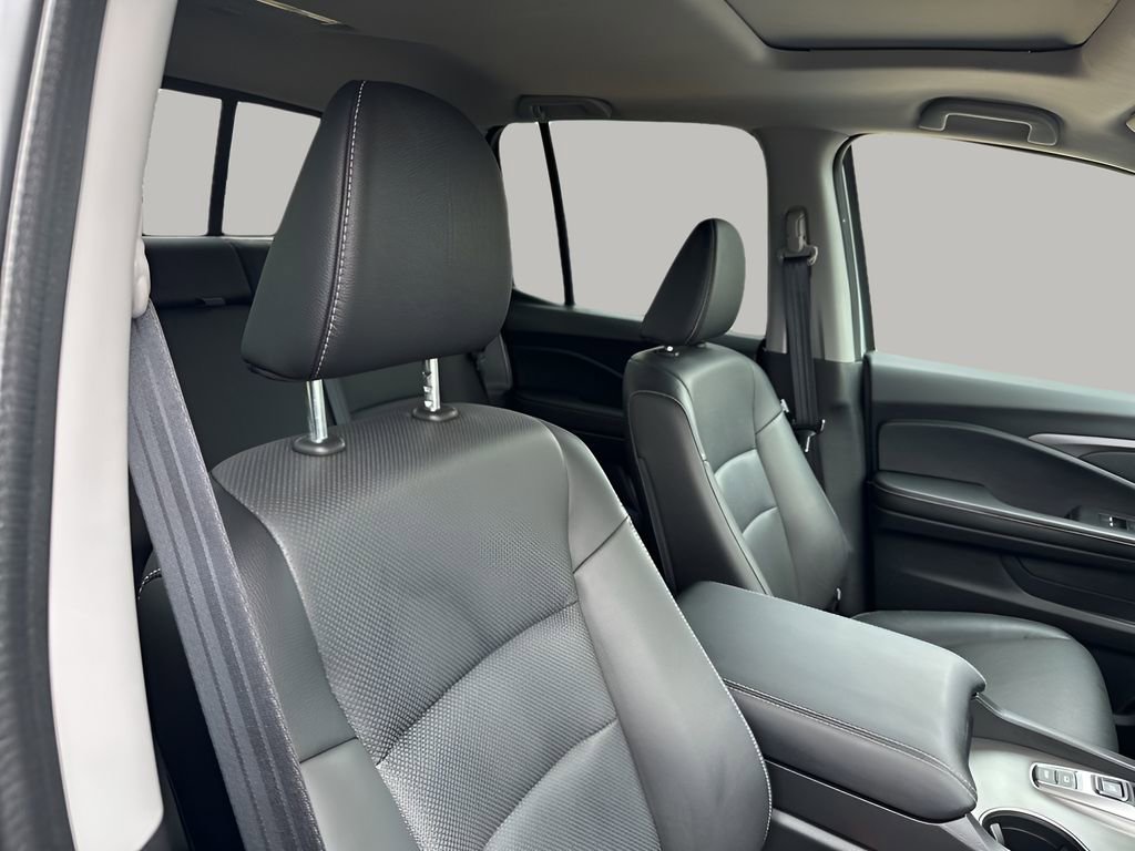 Used 2025 Honda Ridgeline RTL image 15