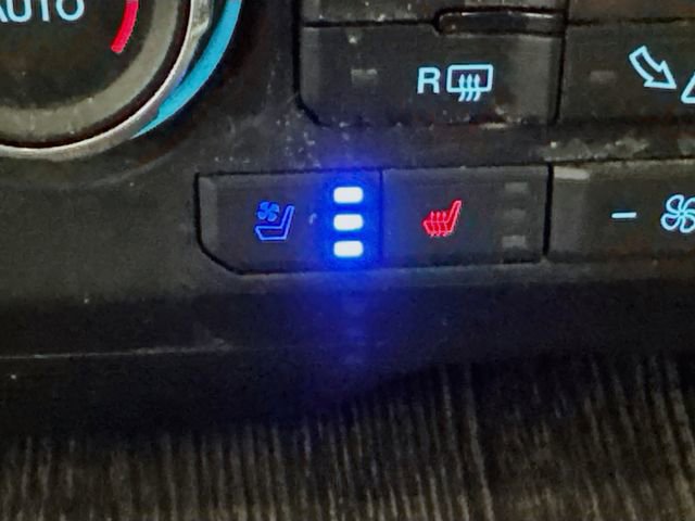 Used 2020 Ford F350 Lariat w/ Lariat Ultimate Package image 24