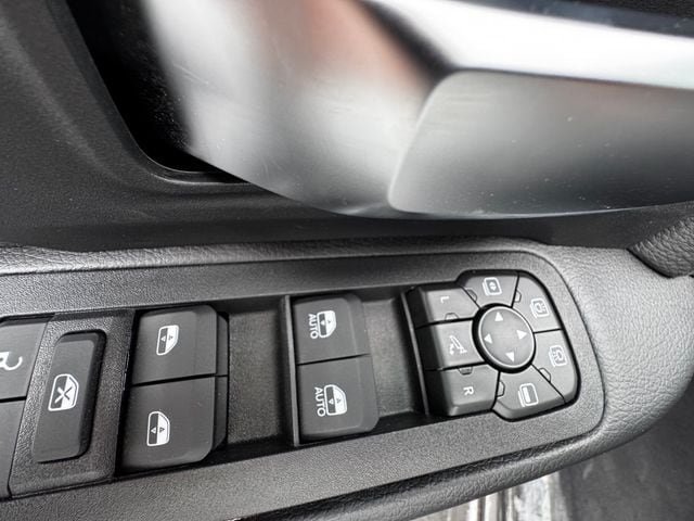 New 2026 RAM 2500 Big Horn AWD/4WD image 40