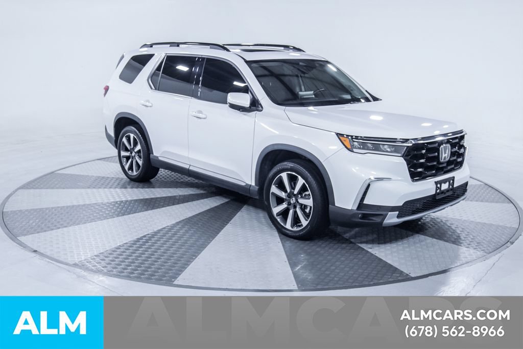 Used 2023 Honda Pilot Elite image 13