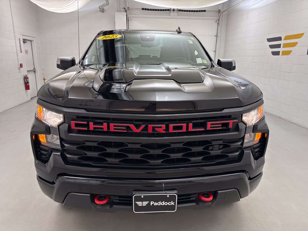 Used 2023 Chevrolet Silverado 1500 Custom Trail Boss w/ LPO, Dark Essentials Package AWD/4WD image 18