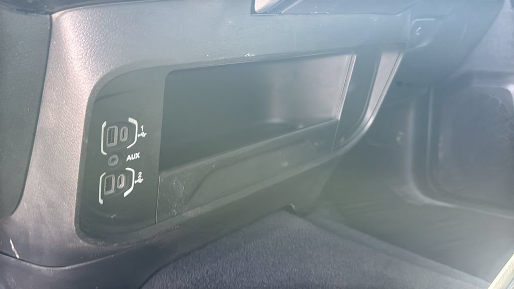 Used 2025 RAM 2500 Big Horn AWD/4WD image 24