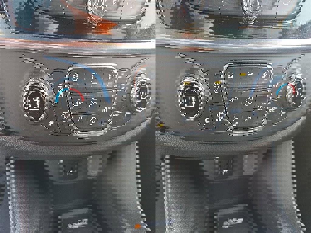 Certified 2023 Chevrolet Traverse LT w/ LPO, Floor Liner Package image 16