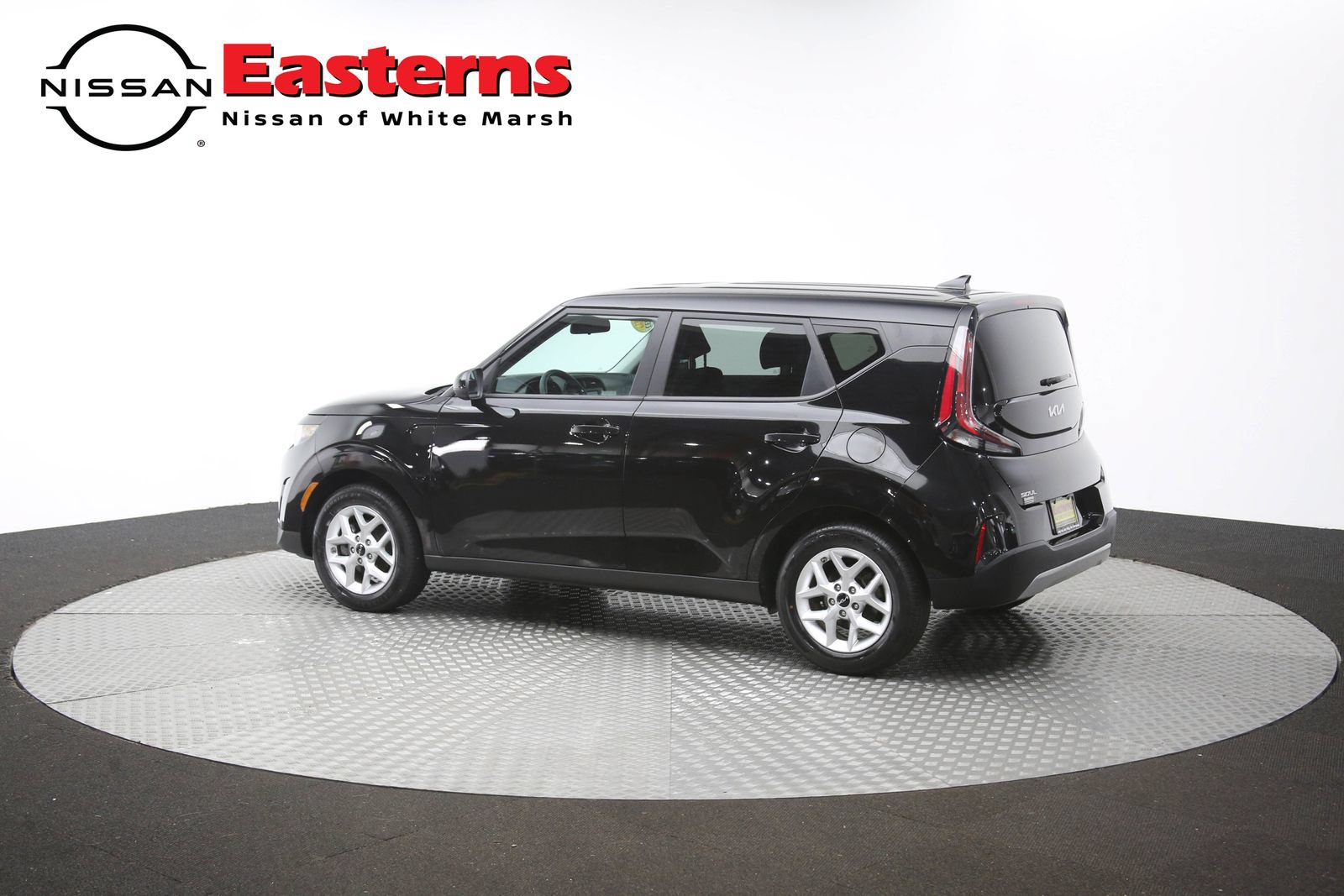 Used 2025 Kia Soul LX w/ LX Technology Package FWD image 61