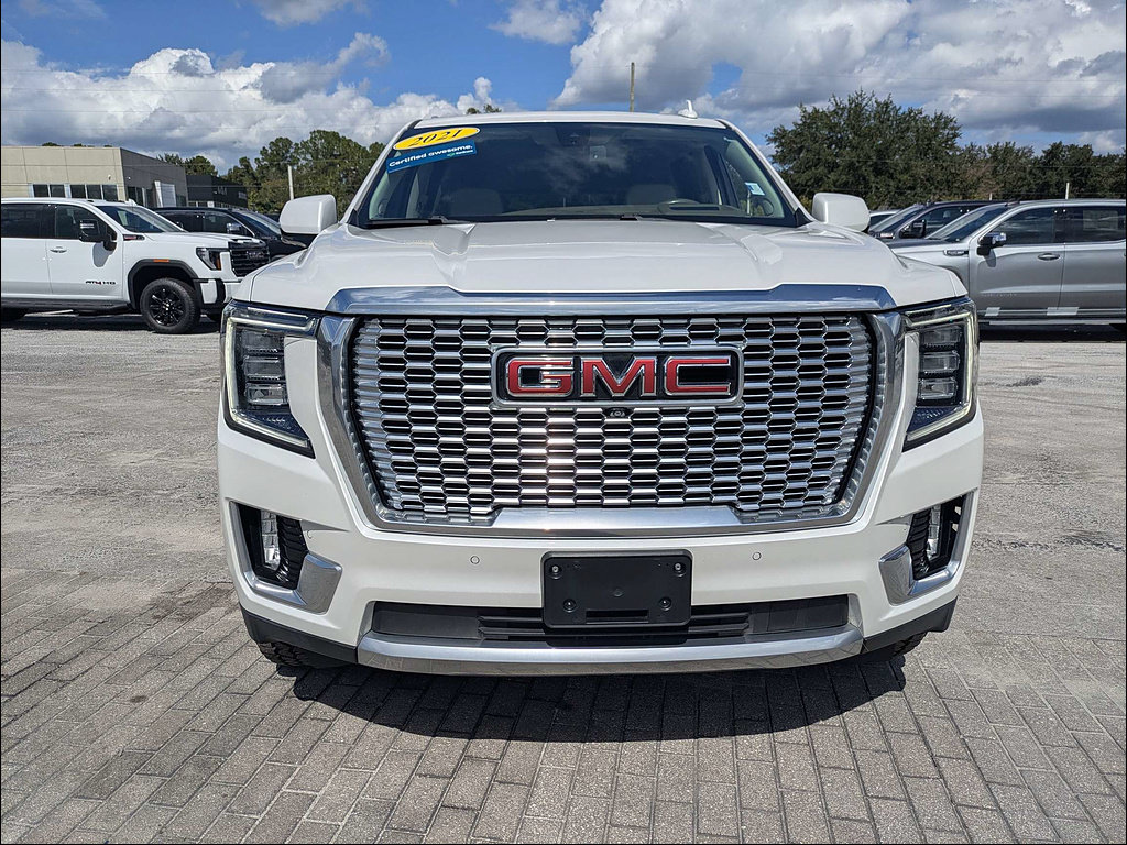 Used 2021 GMC Yukon XL Denali AWD/4WD image 7