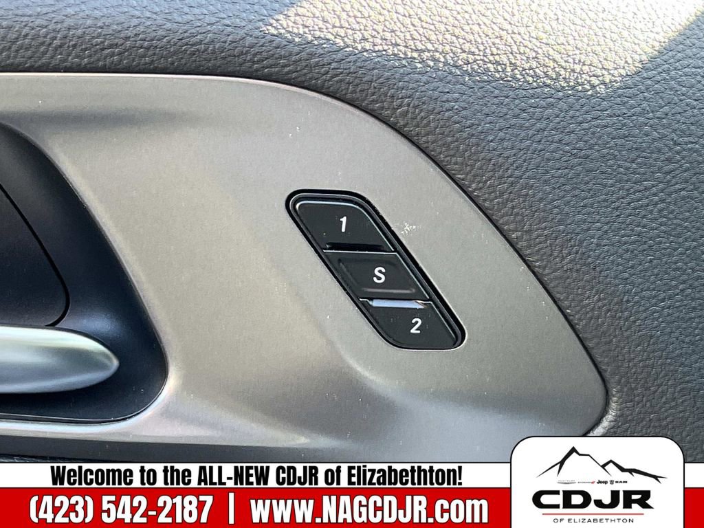 New 2026 Chrysler Pacifica Select image 22