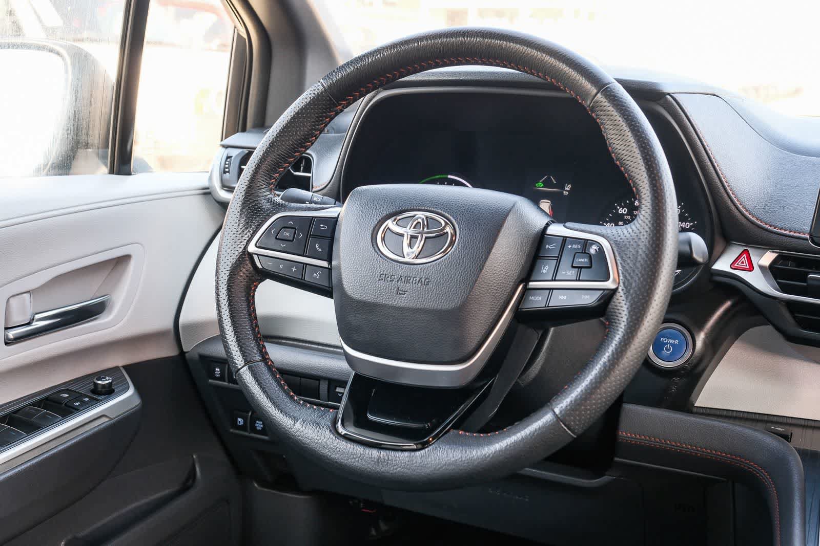 Certified 2021 Toyota Sienna XSE AWD/4WD image 16