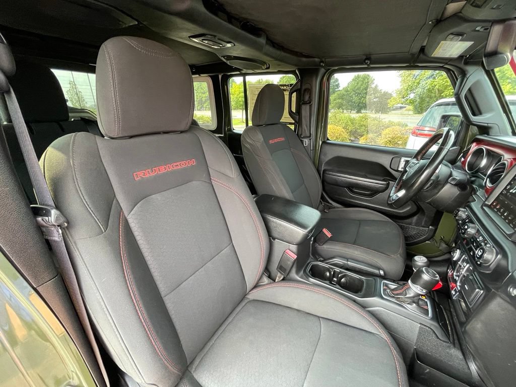 Used 2022 Jeep Wrangler Unlimited Rubicon w/ Cold Weather Group AWD/4WD image 31