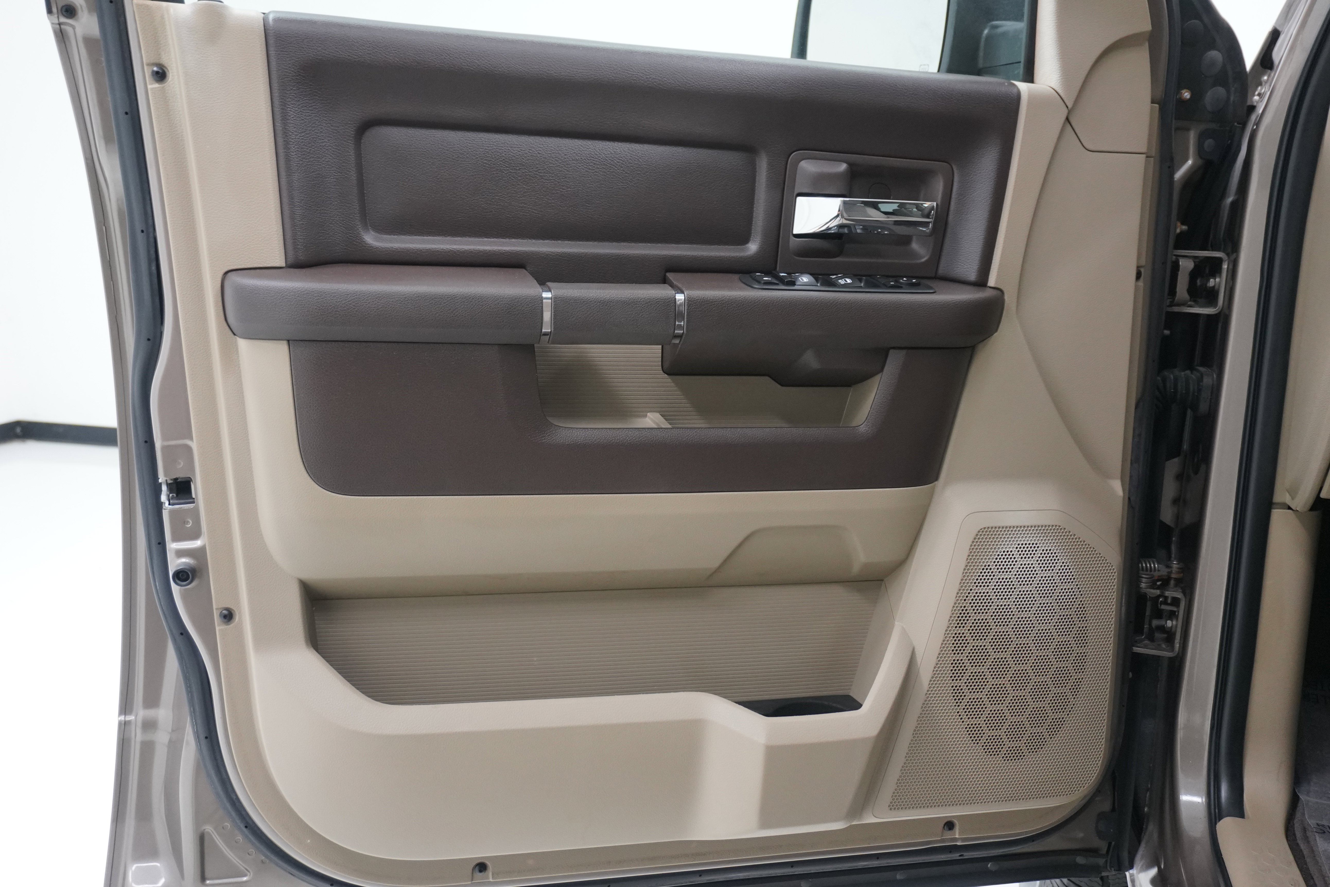 Used 2009 Dodge Ram 1500 Truck SLT w/ Big Horn Regional Pkg image 12