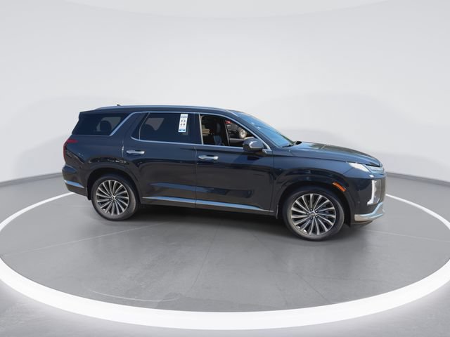 Used 2024 Hyundai Palisade Calligraphy AWD/4WD image 2