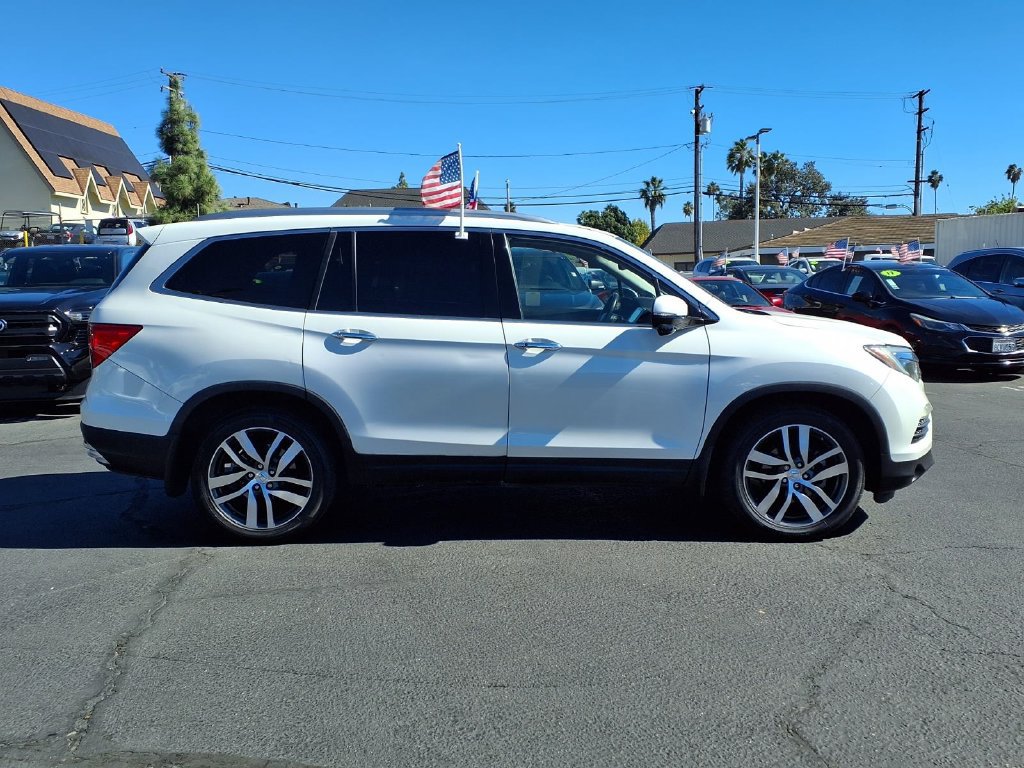 Used 2016 Honda Pilot Touring image 3