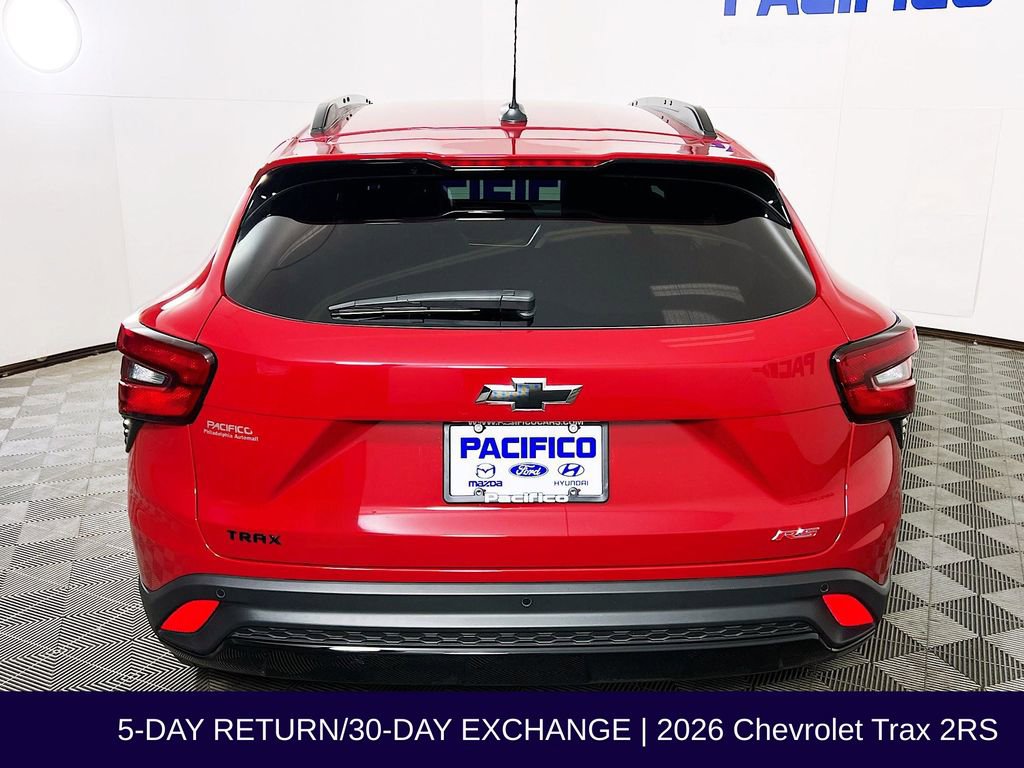 Used 2026 Chevrolet Trax RS w/ Sunroof Package FWD image 7