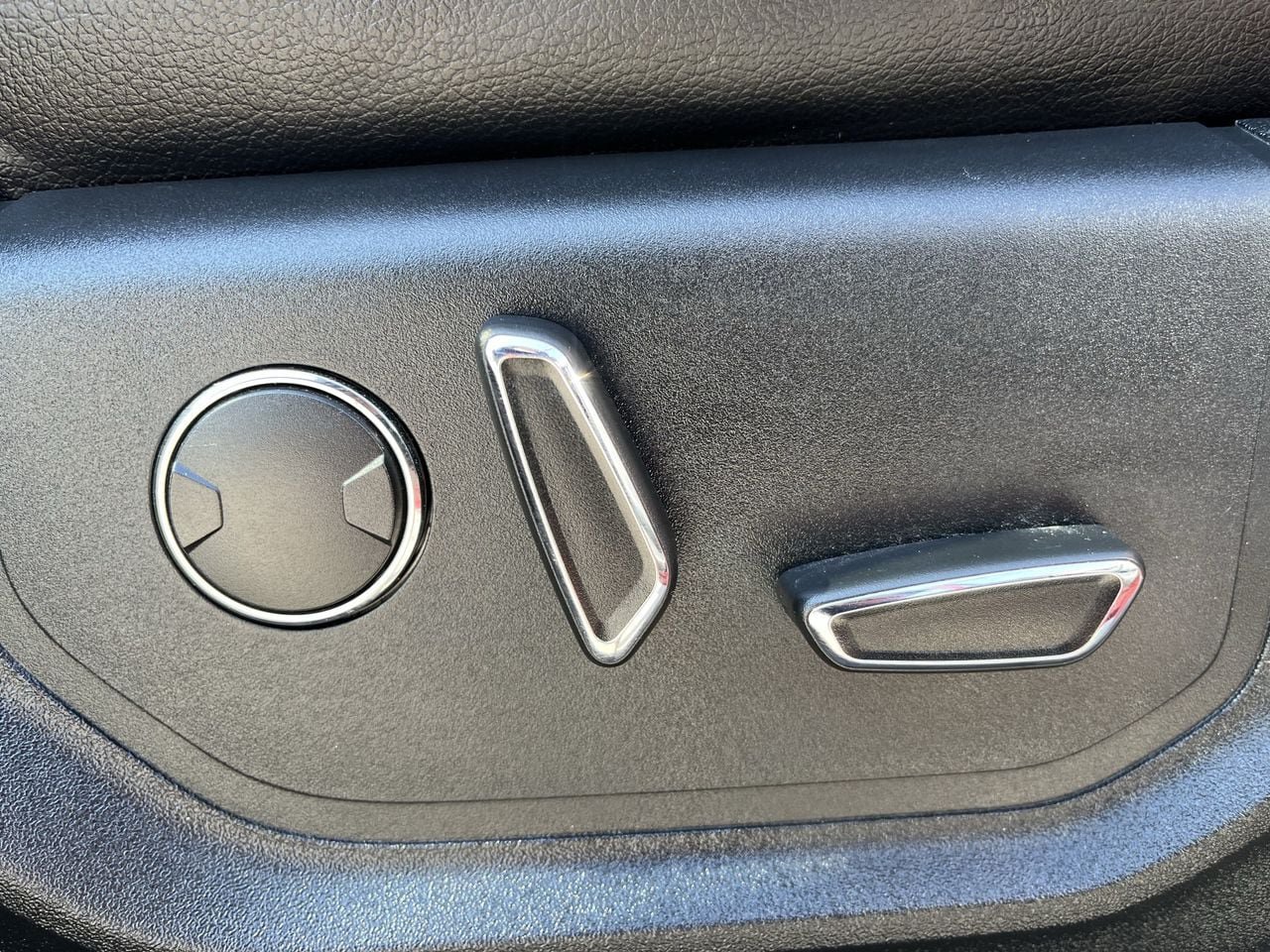 Used 2019 Ford F250 Lariat w/ Lariat Value Package AWD/4WD image 25