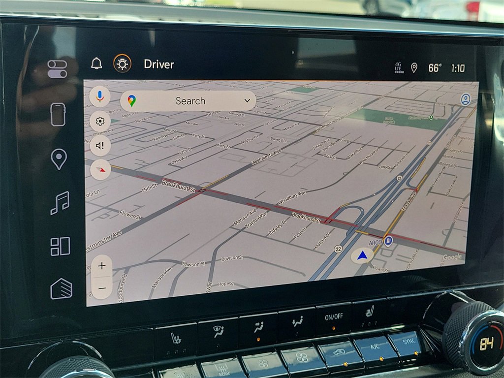 Used 2025 Chevrolet Colorado LT w/ LT Convenience Package image 9