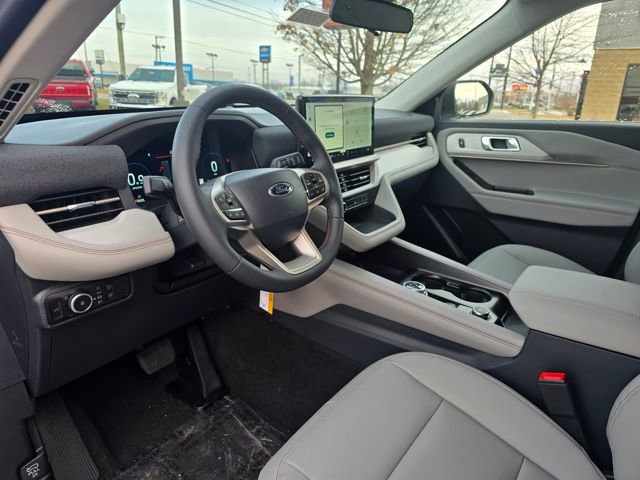 New 2026 Ford Explorer Active w/ Active Comfort Package image 11