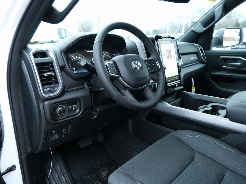 New 2026 RAM 1500 Big Horn AWD/4WD image 4