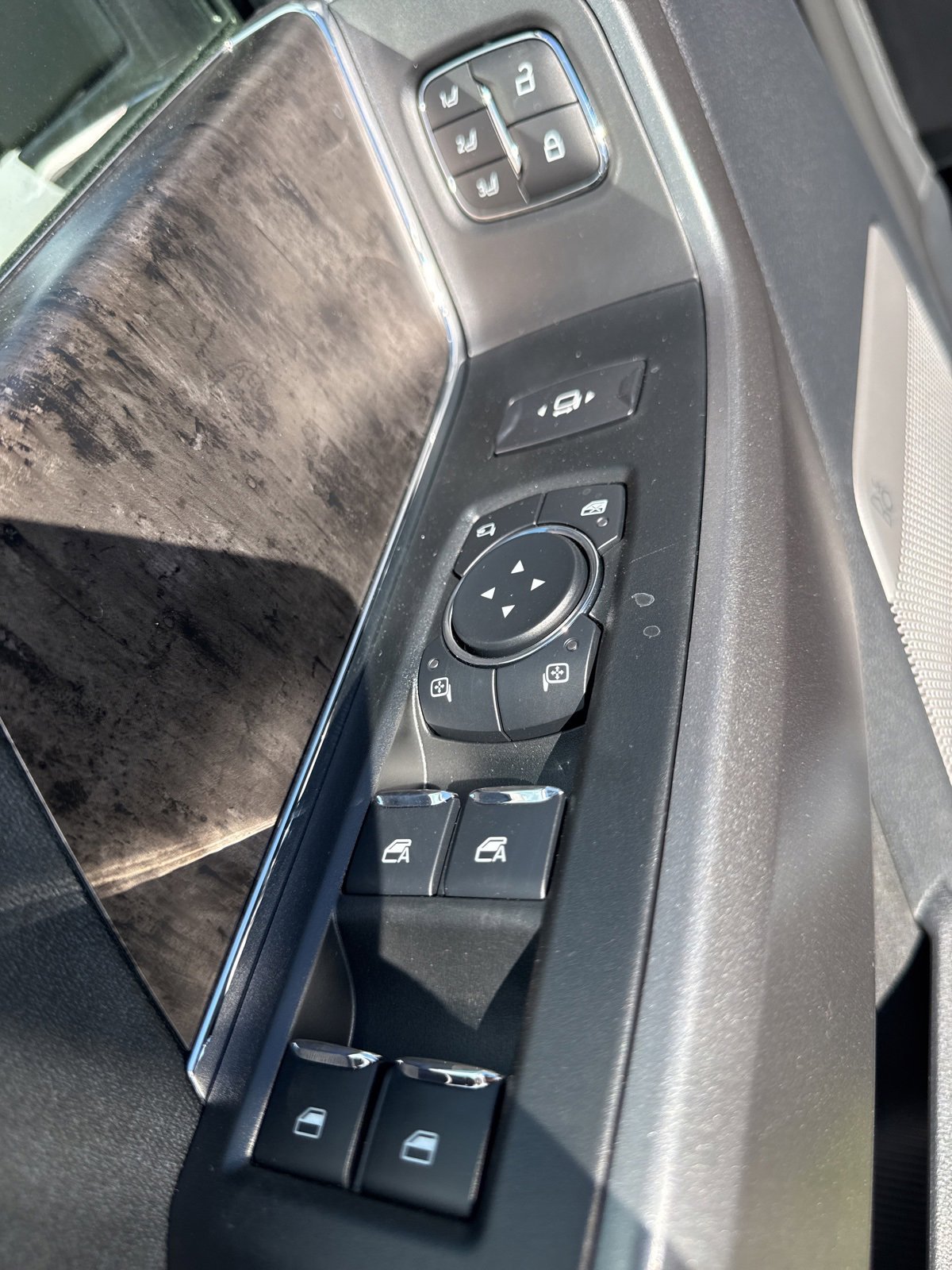 New 2026 Ford F250 Lariat w/ Lariat Ultimate Package image 16