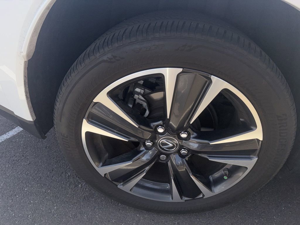 Used 2024 Lexus UX 250h 250h Premium image 9