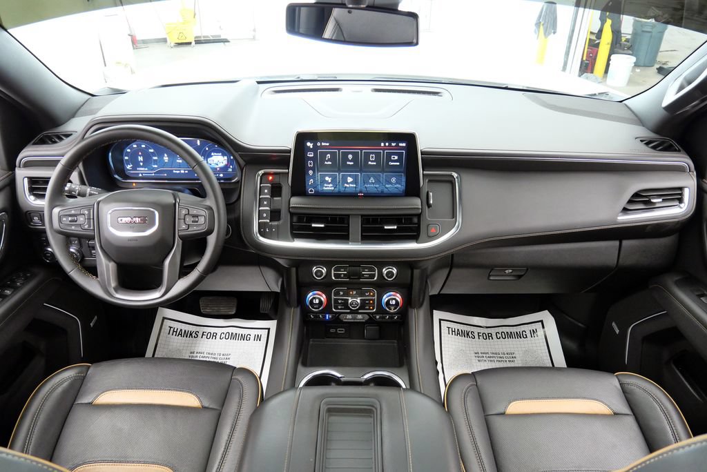 Used 2024 GMC Yukon XL AT4 w/ AT4 Premium Plus Package AWD/4WD image 22