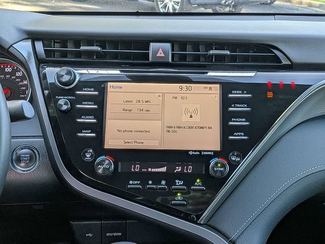 Used 2020 Toyota Camry XSE FWD image 17