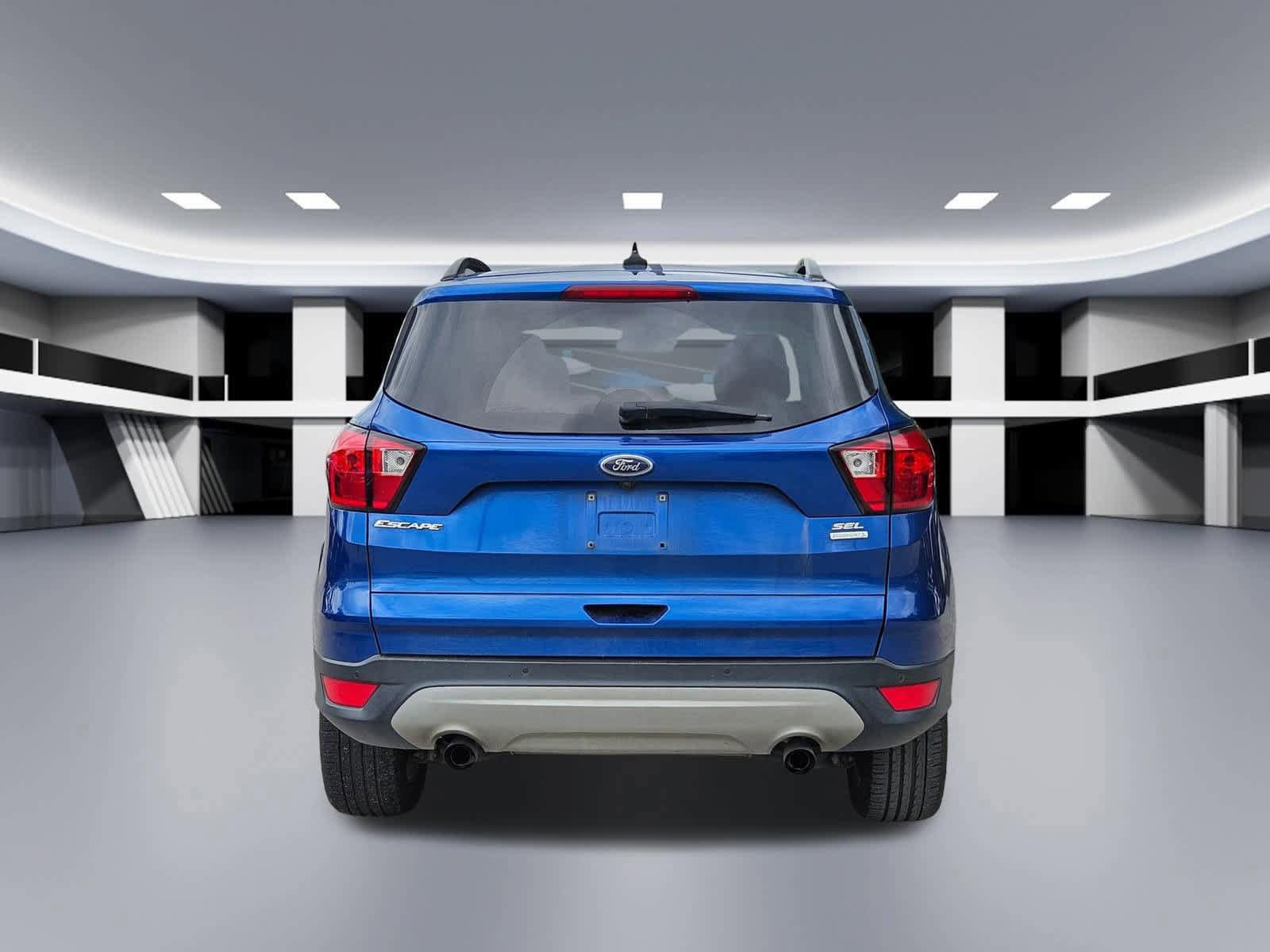 Used 2019 Ford Escape SEL image 4