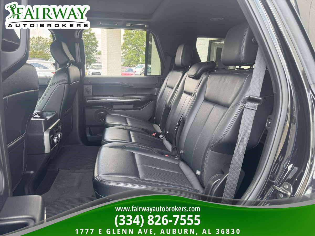 Used 2019 Ford Expedition XLT w/ Equipment Group 202A image 11