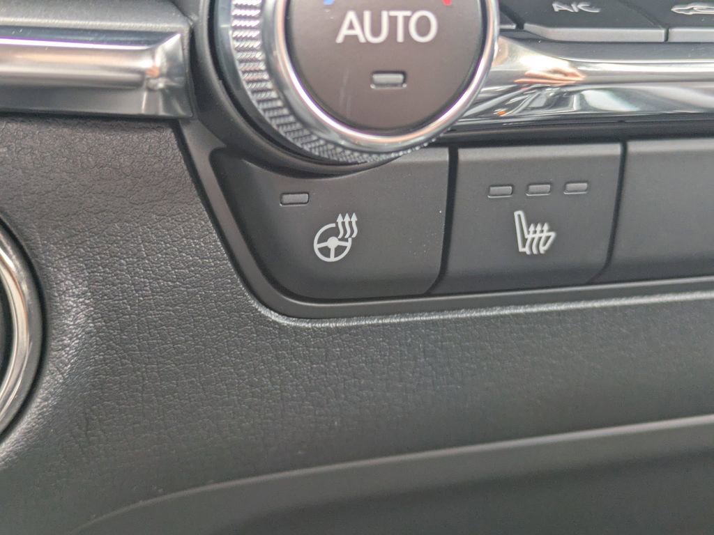 New 2026 MAZDA MAZDA3 2.5 Turbo Sedan w/Premium Plus image 24