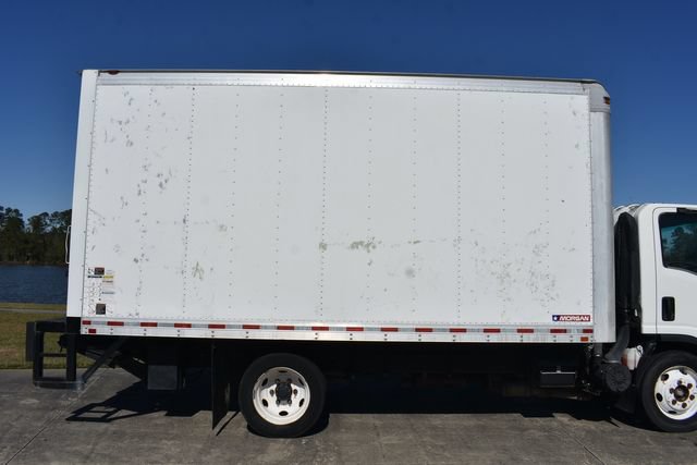 Used 2018 Isuzu NPR RWD image 4