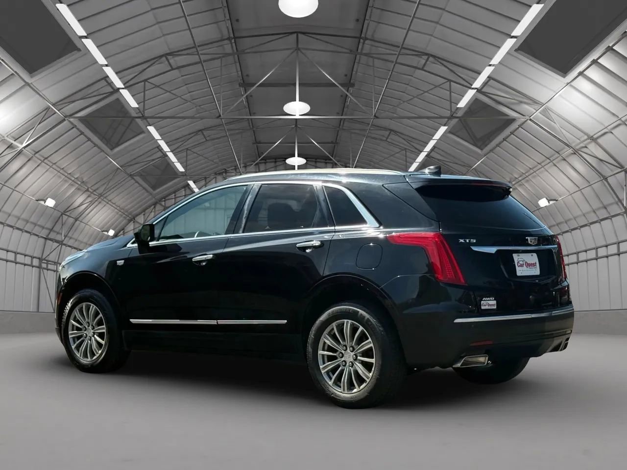 Used 2017 Cadillac XT5 Luxury image 6