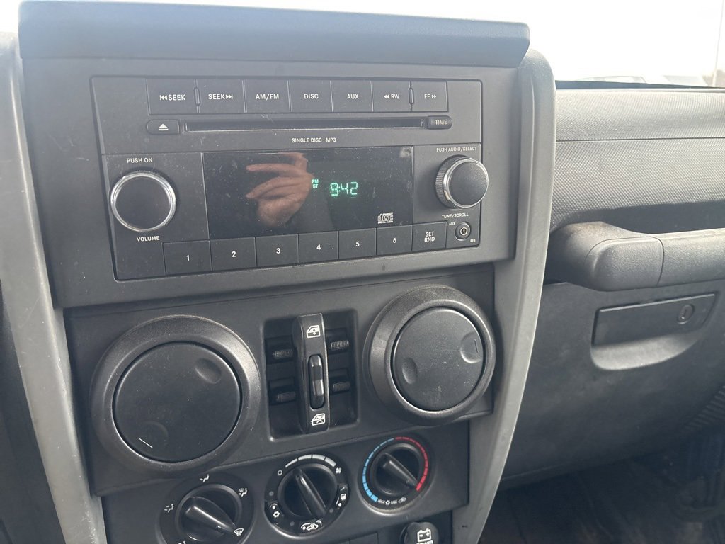 Used 2009 Jeep Wrangler X image 12