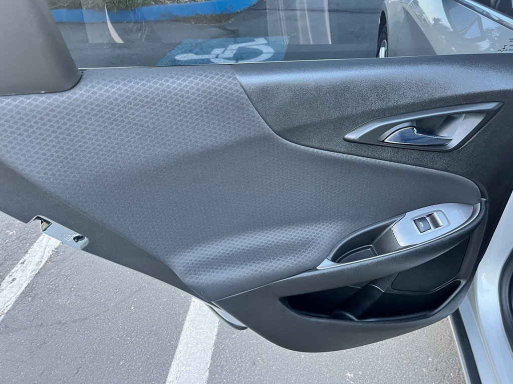 Used 2020 Chevrolet Malibu LS image 20