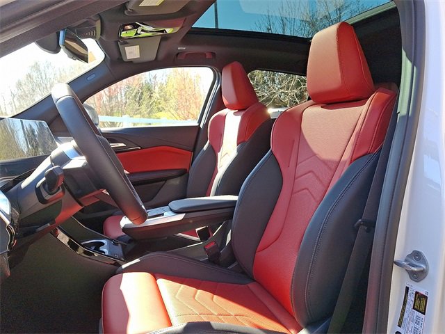 New 2025 BMW X2 xDrive28i w/ Convenience Package image 12