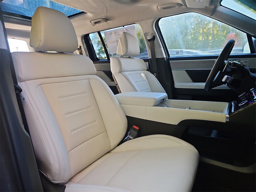 New 2025 Hyundai Santa Fe Calligraphy image 10