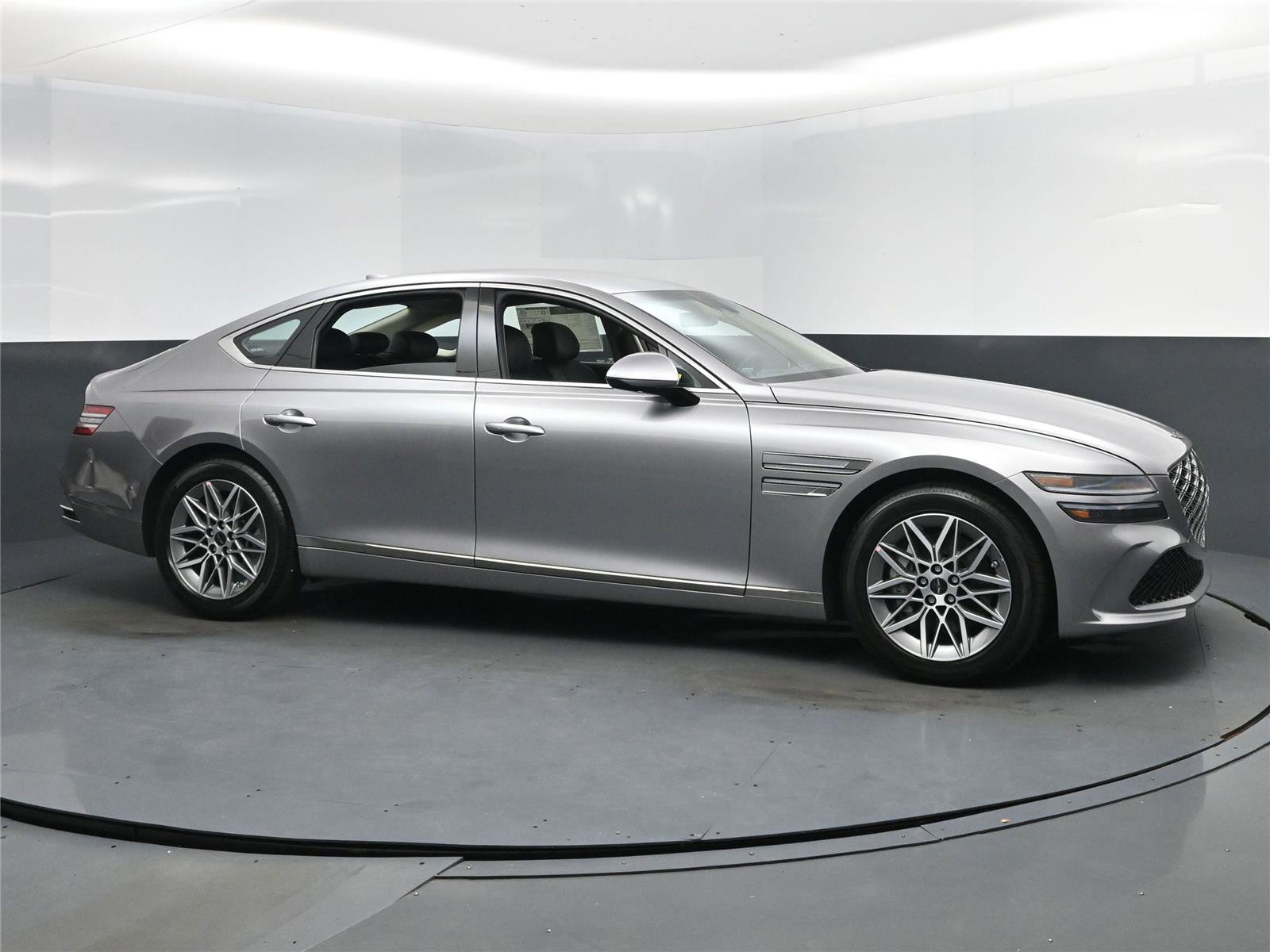 New 2026 Genesis G80 2.5T image 2