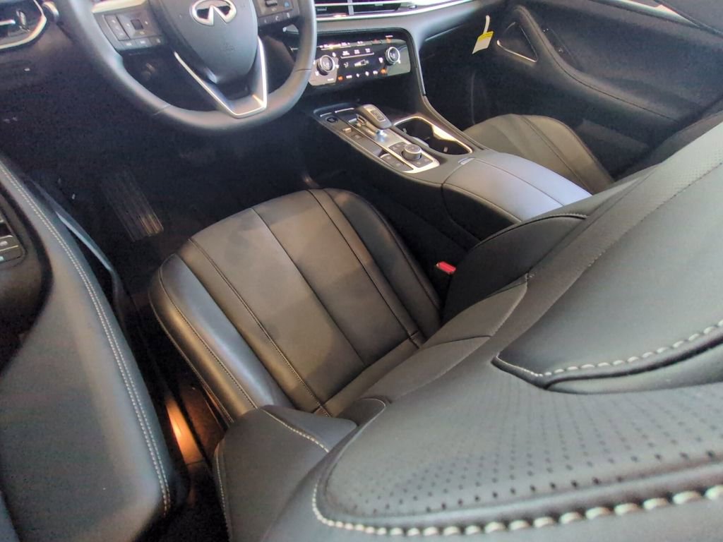 Used 2026 INFINITI QX60 Luxe w/ Cargo Package image 23