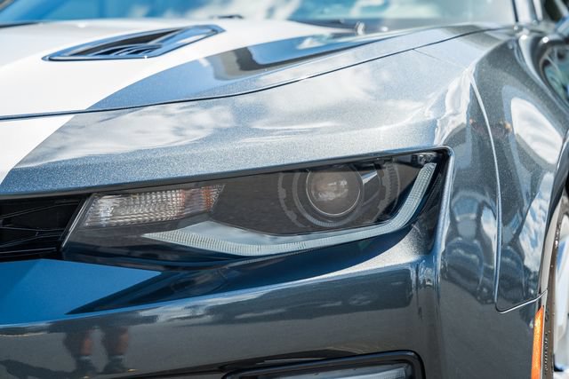 Used 2018 Chevrolet Camaro SS RWD image 14