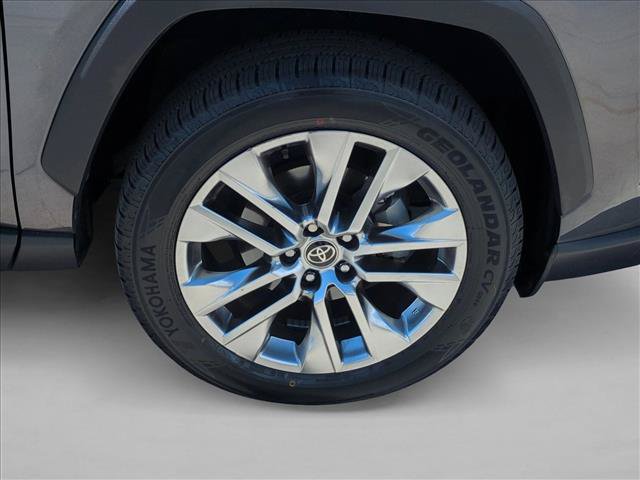 Certified 2021 Toyota RAV4 XLE Premium FWD image 24
