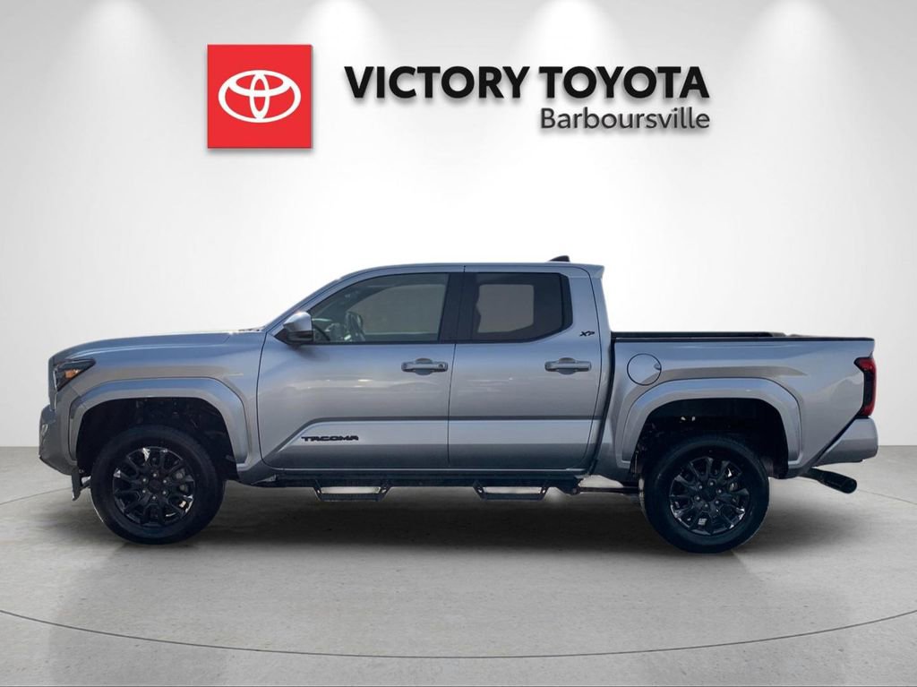 Used 2024 Toyota Tacoma SR5 image 2
