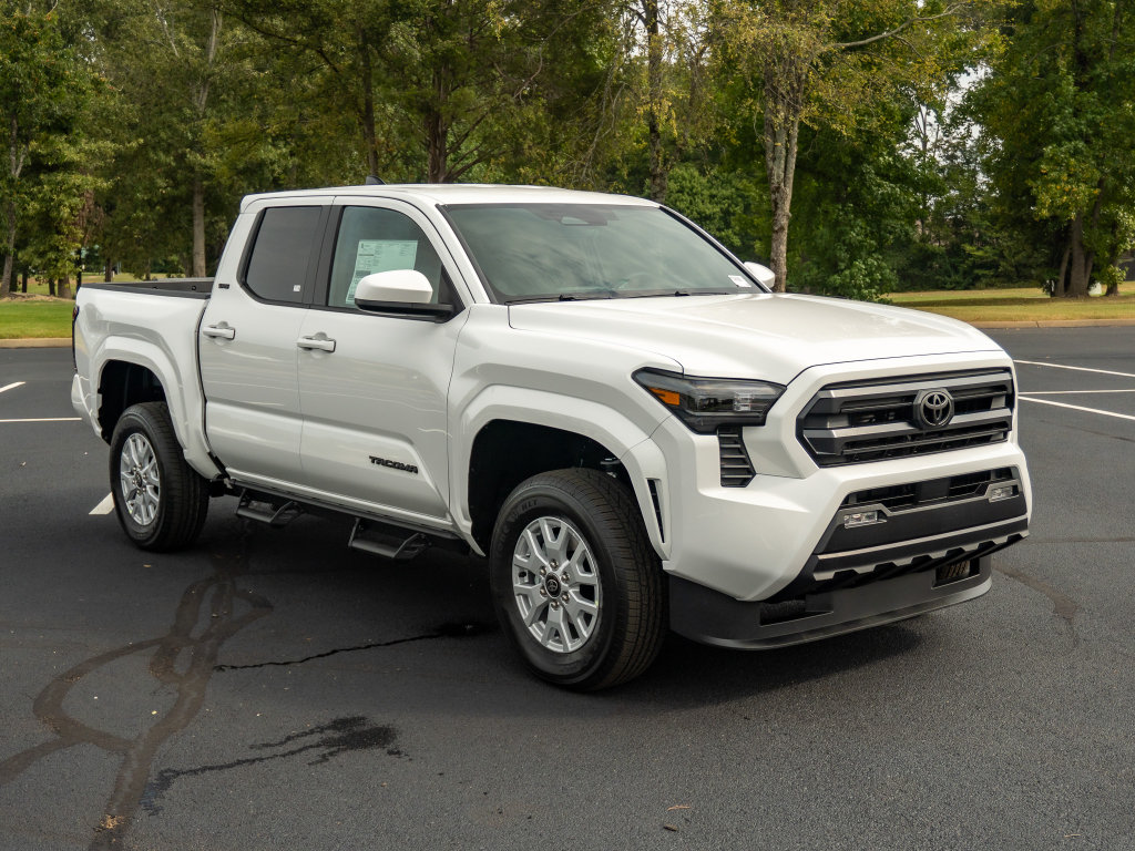 New 2026 Toyota Tacoma SR5 RWD image 3