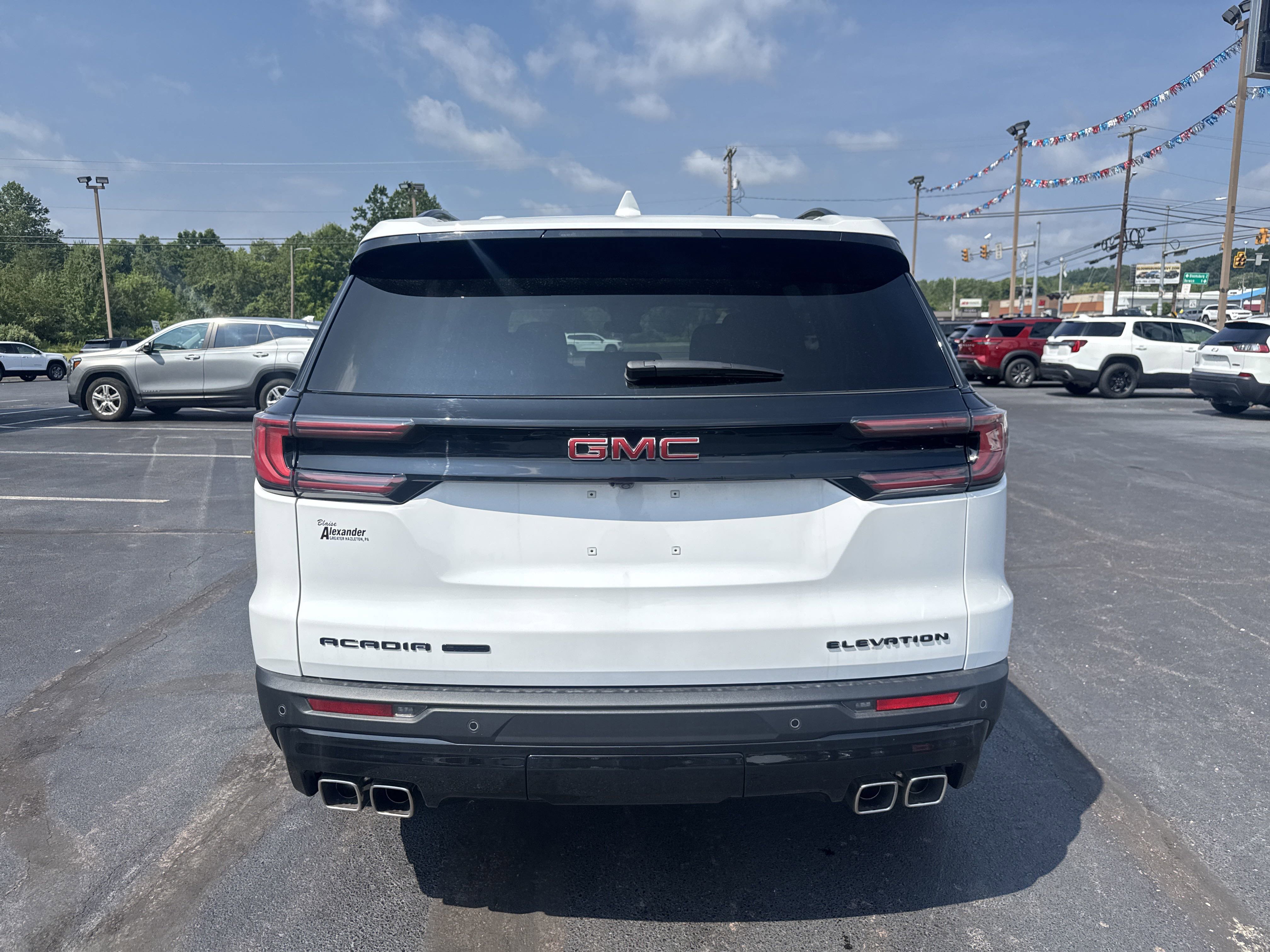 New 2025 GMC Acadia Elevation w/ Black Edition image 4