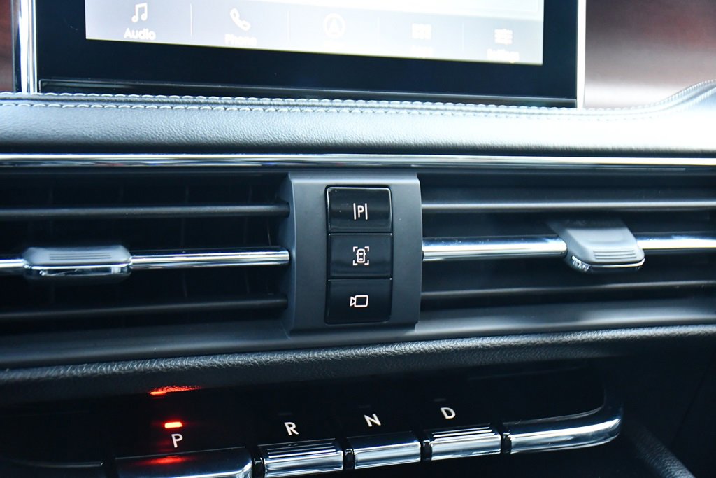 Used 2022 Lincoln Corsair Reserve w/ Elements Package image 30