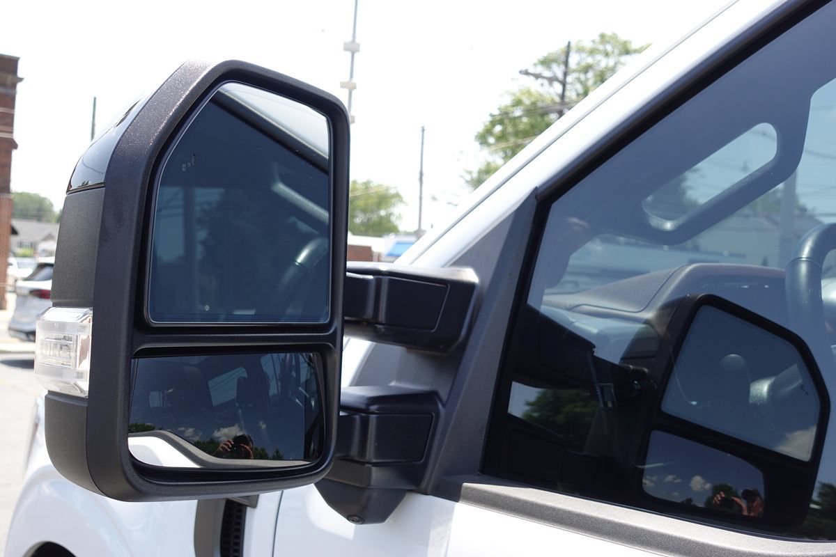 Used 2023 Ford F150 Lariat w/ Equipment Group 502A High AWD/4WD image 14